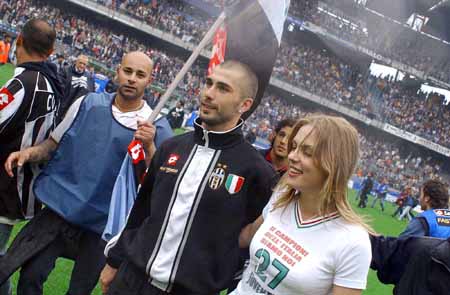 意甲前瞻：都灵主场御敌盼终结不胜，米兰取3分即可重返榜首（意甲前瞻：都灵力拼主场止颓，米兰拿下三分即可重返榜首）