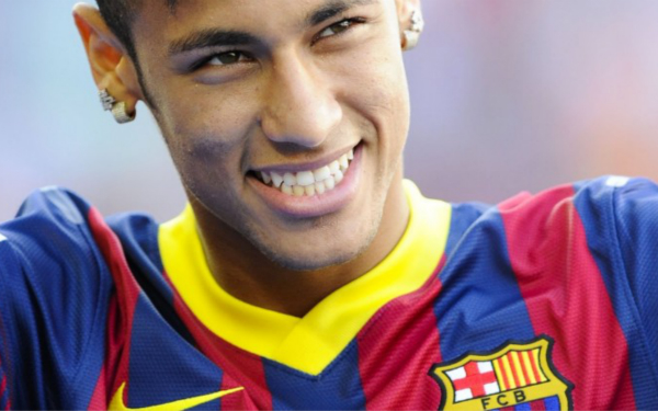 足球比赛中哪些动作最易受伤？（足球赛场上哪些动作最容易导致受伤？）