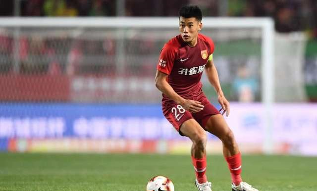 荷媒：滕哈赫可能在等待机会执教荷兰队，亦或成埃因霍温候选（荷媒：滕哈赫或待机接手荷兰队，也可能进入埃因霍温候选名单）