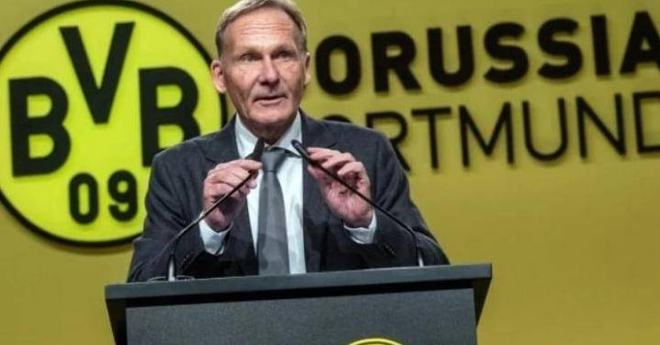 普利希奇：魔笛确实送了手机；看年轻队友表演会让我尬穿地心