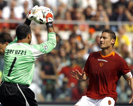 劫富济贫看红魔！曼联对阵英超第4-9名全胜 对阵下半区球队仅1胜