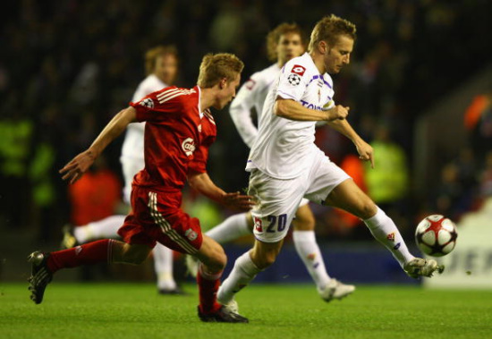 半场战报：乌迪内斯0-0博洛尼亚