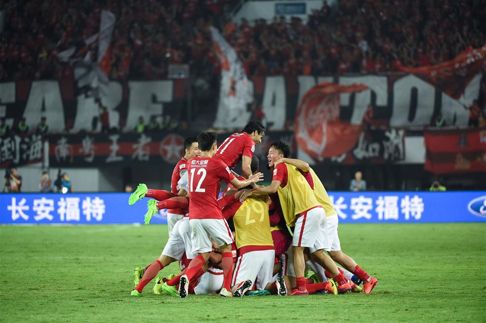 U22国足木塔力甫：命运的洪流不可阻挡，我的答案是“向前”（U22国足木塔力甫：任凭命运奔涌，我只会“向前”）