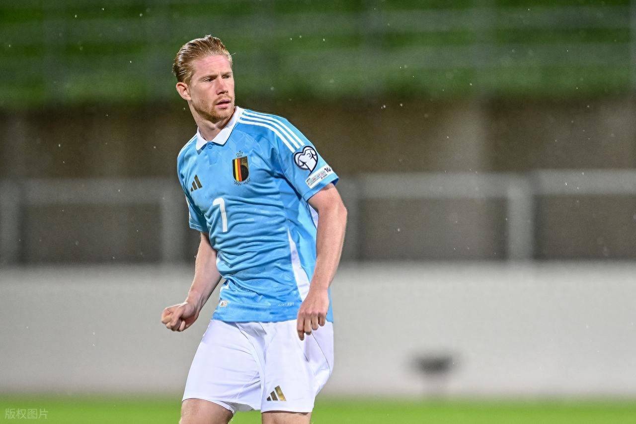 孔帕尼：球员们一个接一个生病；某个阶段我们会需要年轻球员（孔帕尼：队内接连有人生病，迟早要启用青年军）