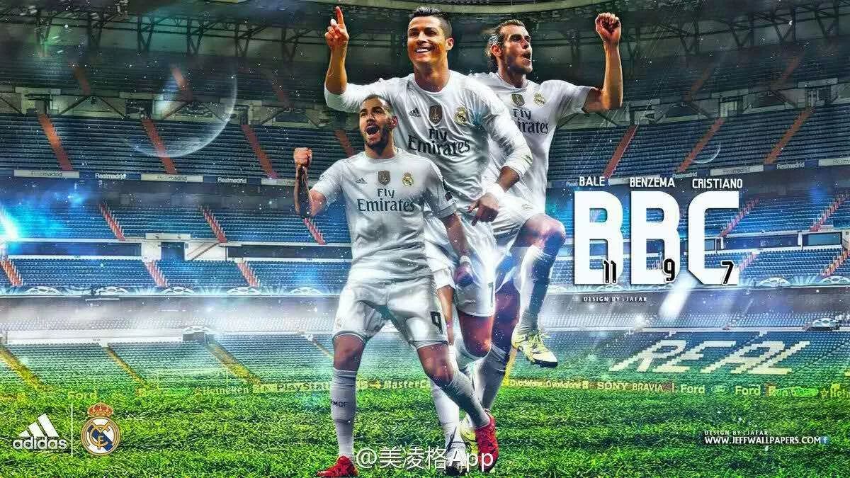 足球断球的最佳时机是什么？（足球比赛中，何时出脚抢断最恰当？）