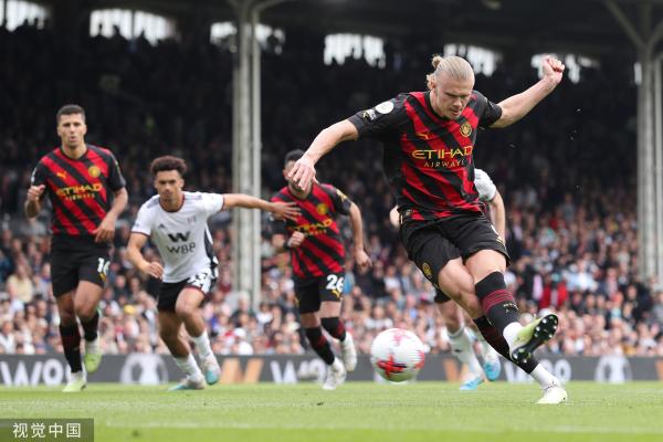 美记：快船没明确提到要裁掉保罗，可能等12月15日后再交易他